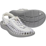 Overview second image: Uneek sneaker