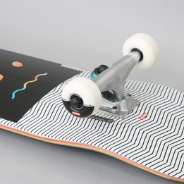 Overview second image: Nine Dot Four 8.0